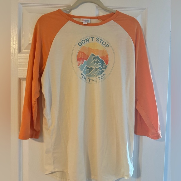 LuLaRoe Tops - LuLaRoe Randy Size Large